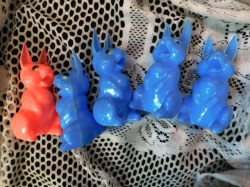 5 blue rabbits a